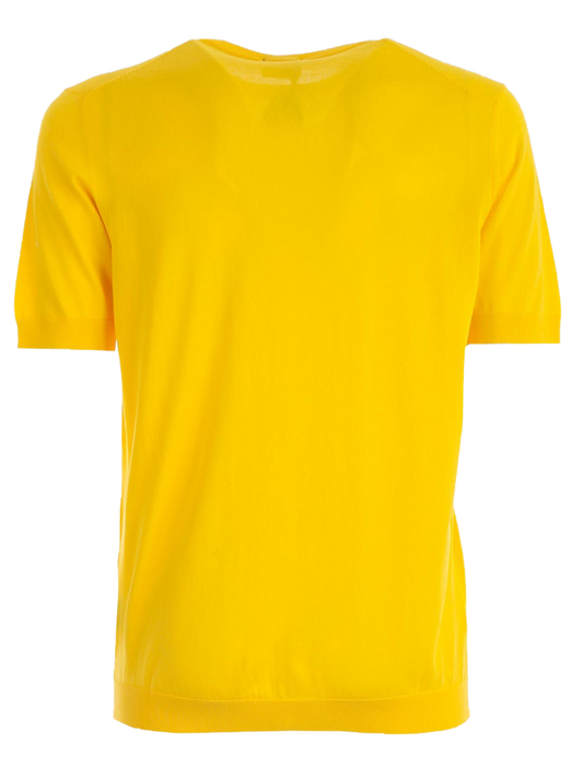 yellow t-shirt